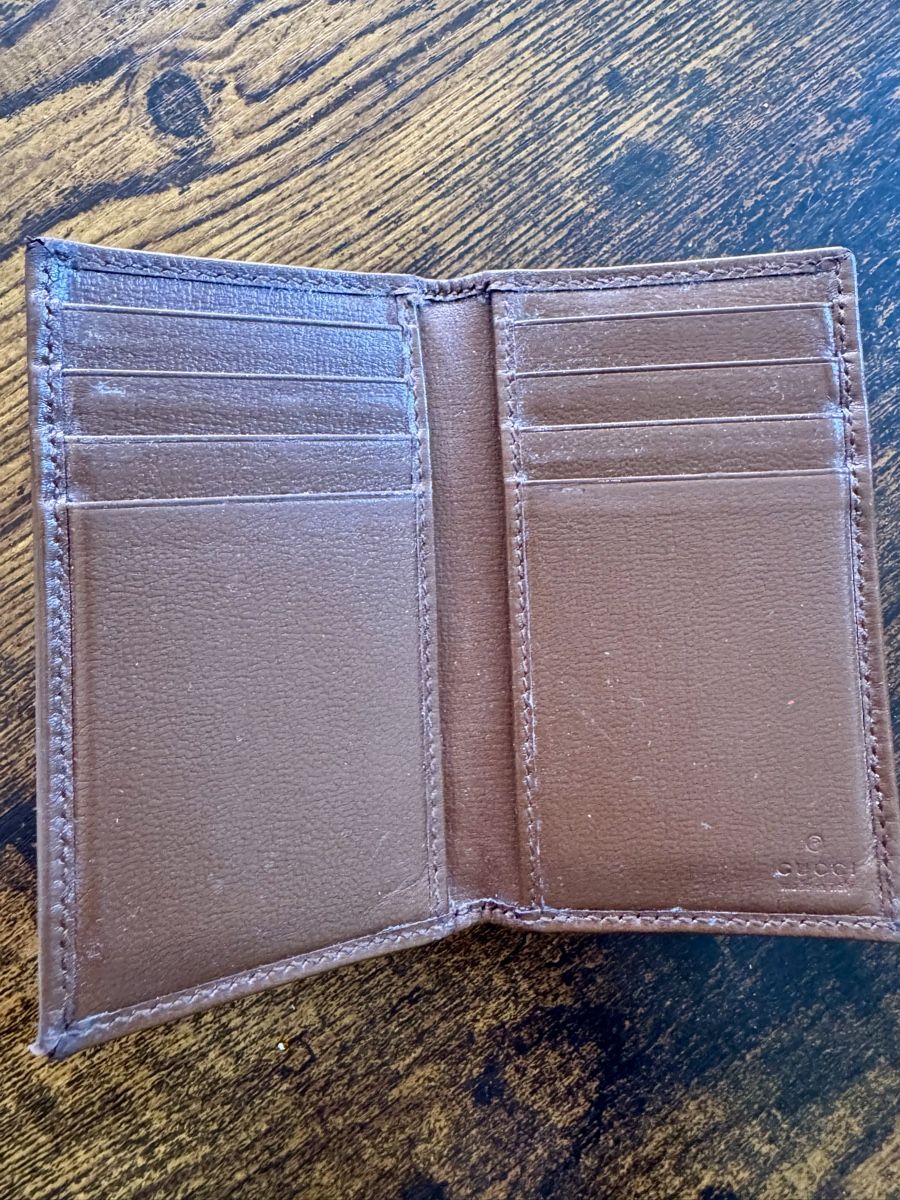 Gucci Portafogli: Gucci wallet – Usato da Winterthur venduto da lor_n7yp 2
