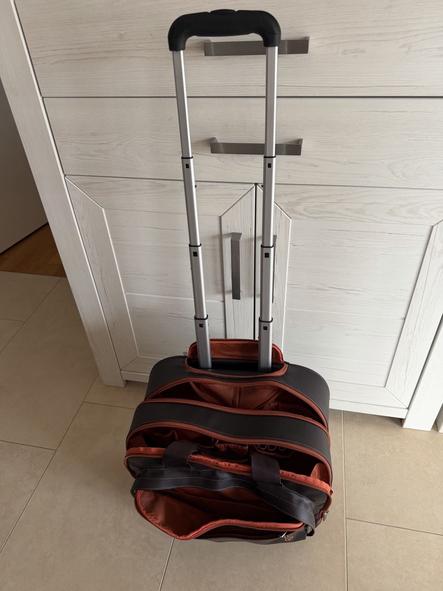 Bree Valigie: BREE Business-/Laptoptasche mit integriertem Trolley – Usato da Ettingen venduto da Schappo 5