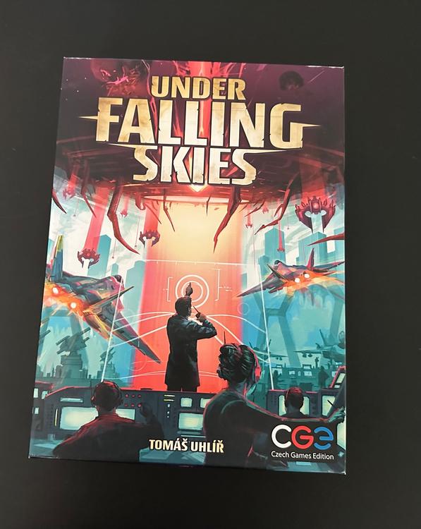 Under Falling Skies: hold off invading aliens | Kaufen auf Ricardo