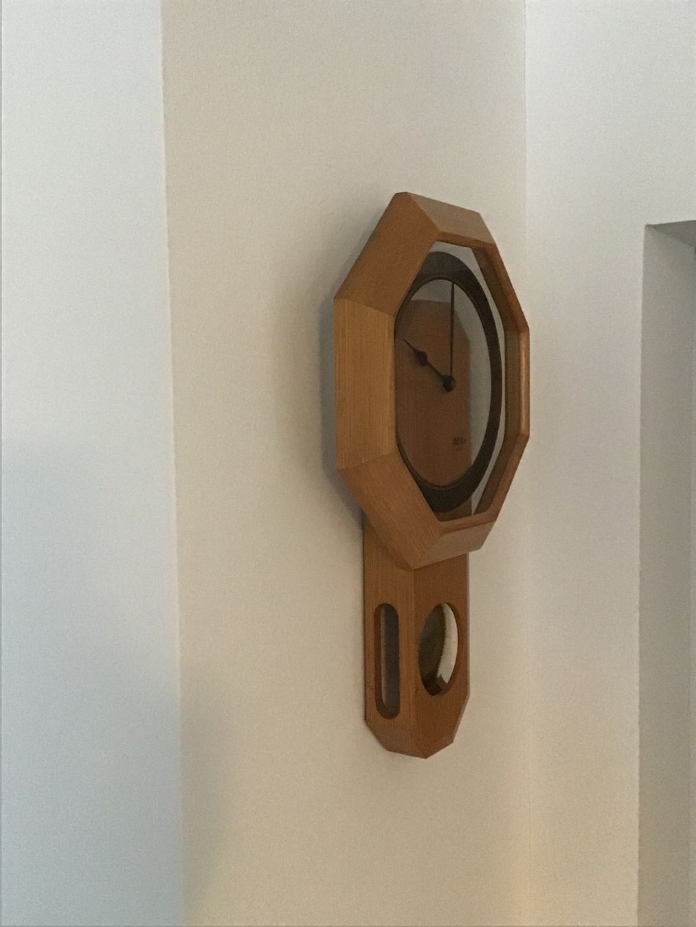 Orologi: Wanduhr mit Pendel / Holz – Usato da Horw venduto da adler65 1
