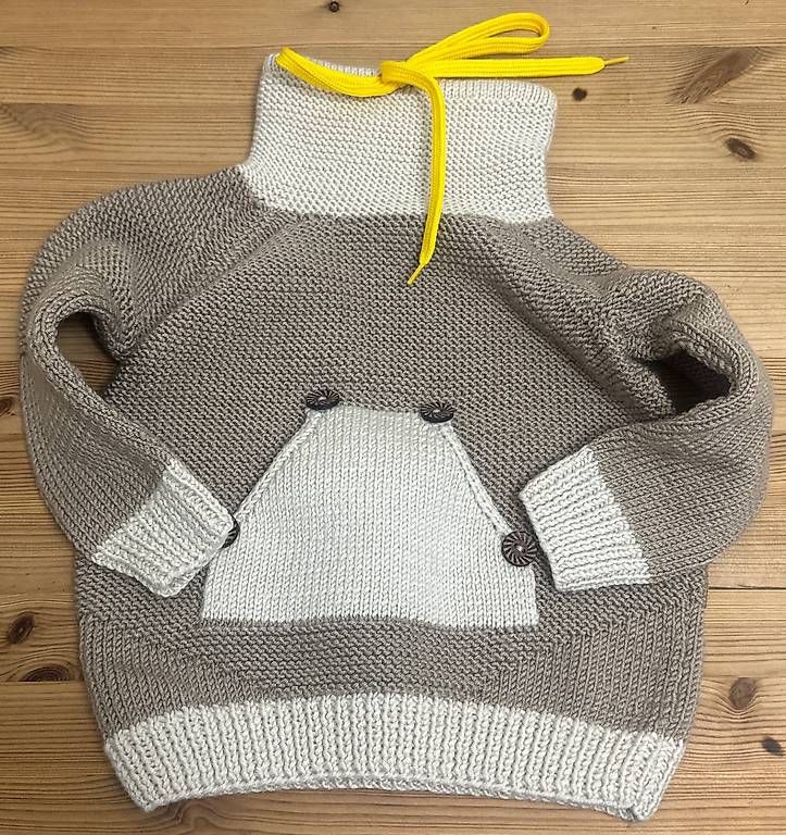 Pulls et sweat-shirts:  Handgestrickter Kinder-Pullover mit hohem Kragen – Neuf avec emballage d'origine à Wollerau par ALPERA