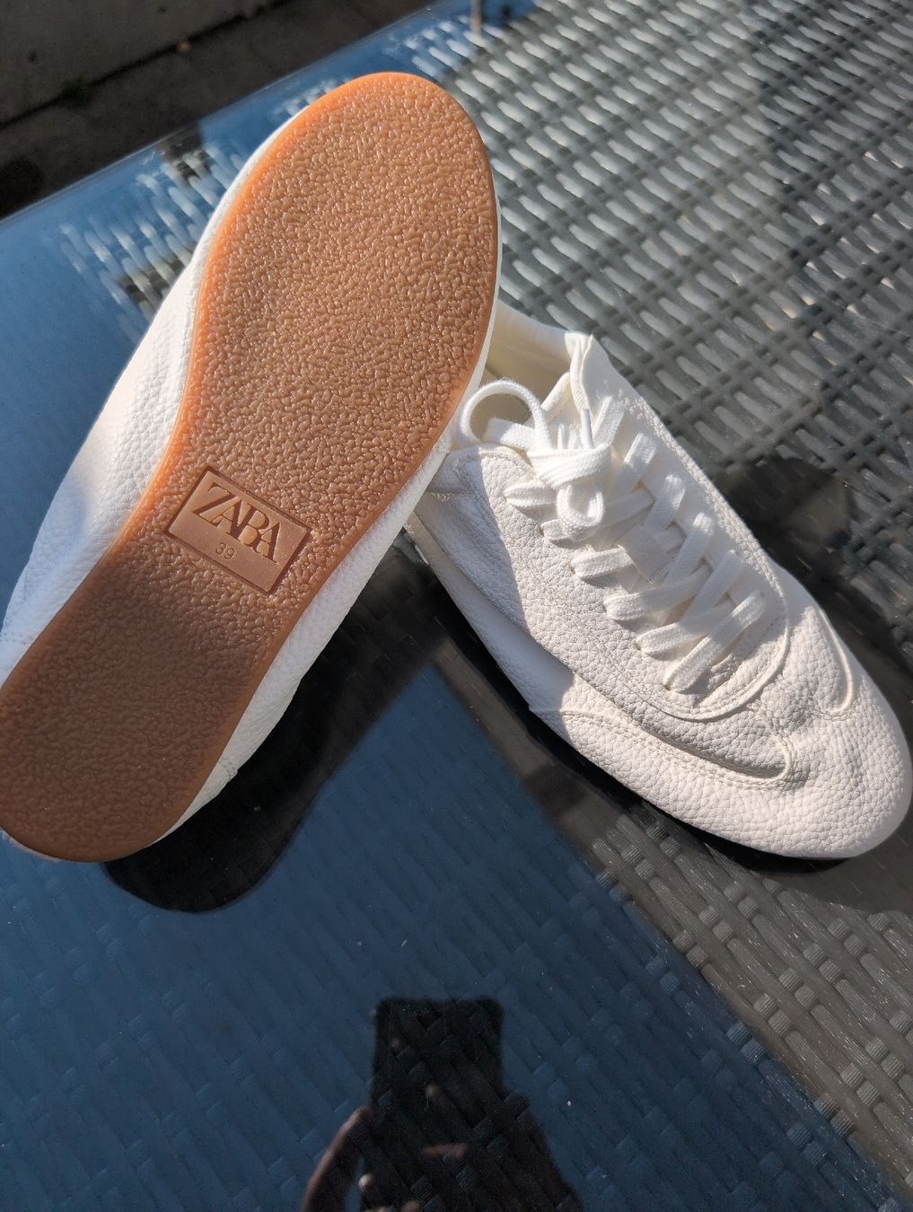 Scarpe da donna: Baskets Zara blanches taille 39, neuves. – Nuovo e nell'imballaggio originale da Bassersdorf venduto da pca_cz6q 2
