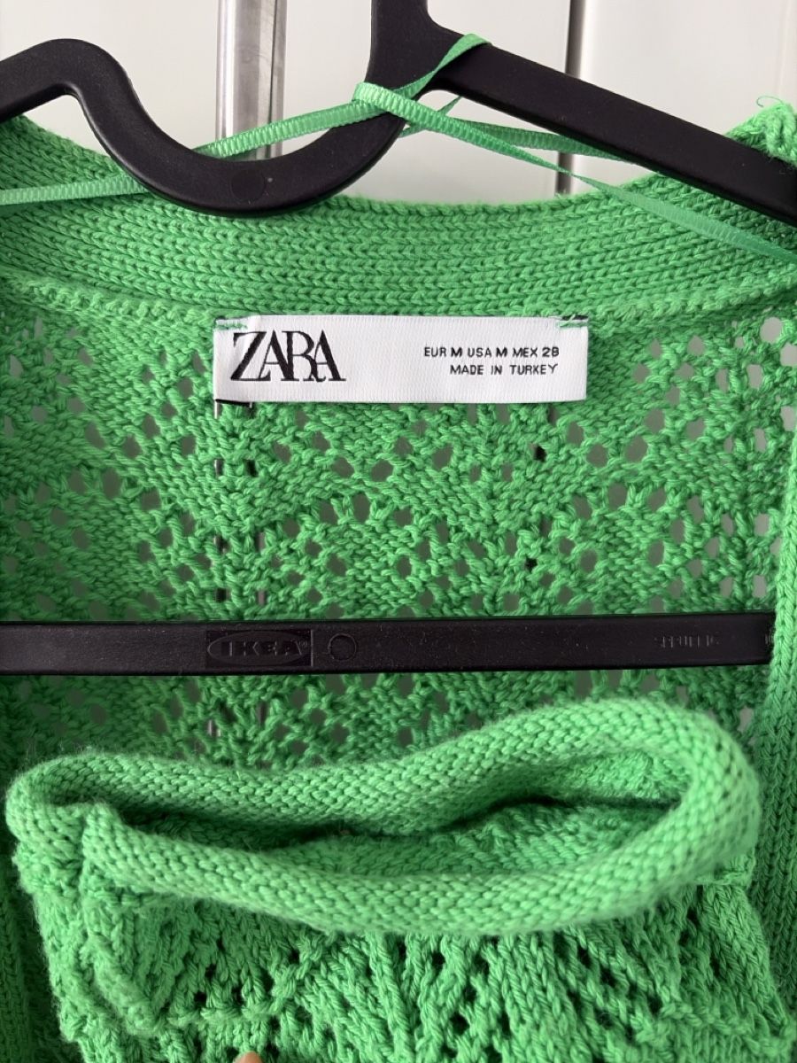 Zara Vestes: Cardigan ZARA green size M – D'occasion à Zürich par cme_ft9l 1
