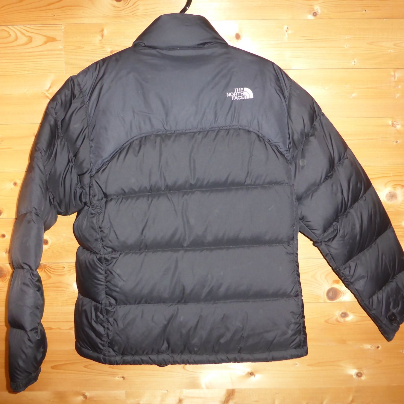 North Face Giacche: Daunenjacke THE NORTH FACE, Gr. M – Usato da St.Gallen venduto da regenbogen5 2