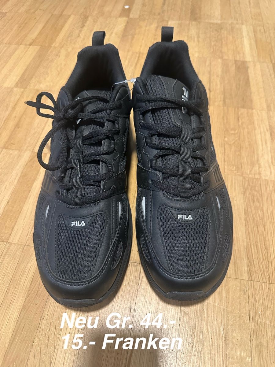 Scarpe da uomo: Fila Sneaker Neuwertig Gr.44 – Usato da Pratteln venduto da san_p6mt 2