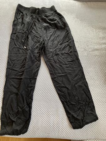 Chicoree Sommerhosen schwarz Grösse XS
