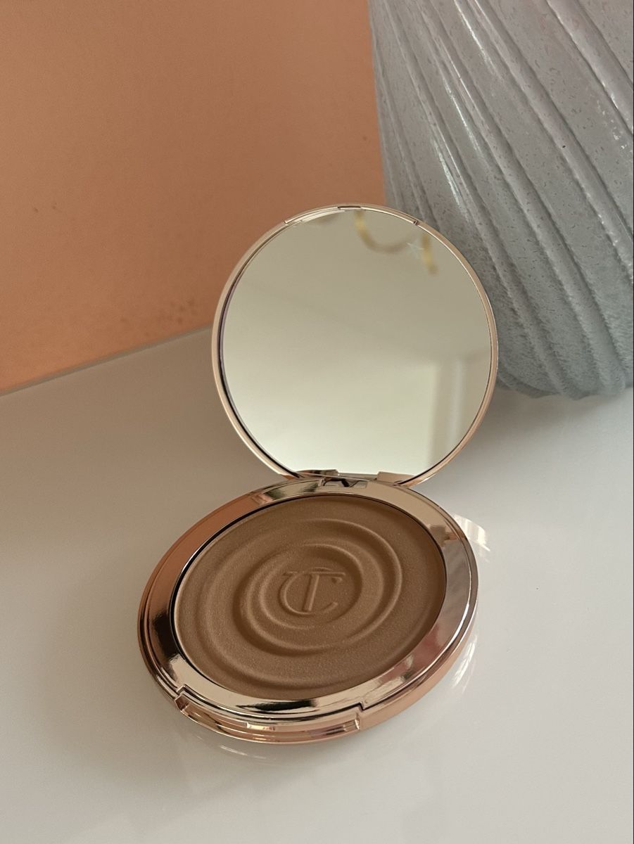 Charlotte Tilbury Make-up: Charlotte Tilbury Bronzer – Nuovo (secondo la descrizione) da Volketswil venduto da ari.na 2