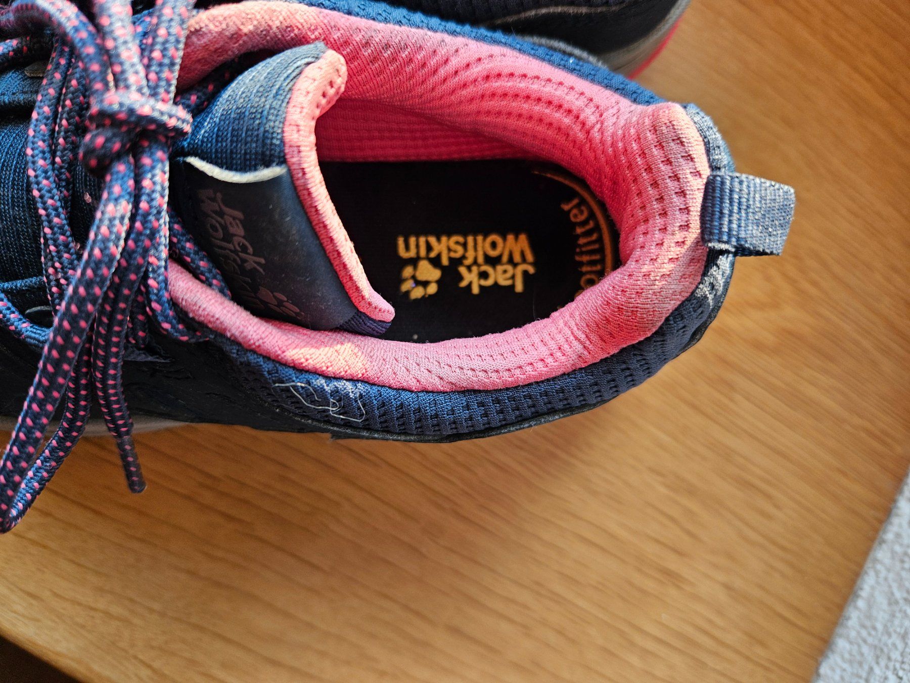 Jack Wolfskin Scarpe per ragazze: Jack Wolfskin Schuhe Gr. 37 – Usato da Staffelbach venduto da Frisco77 1