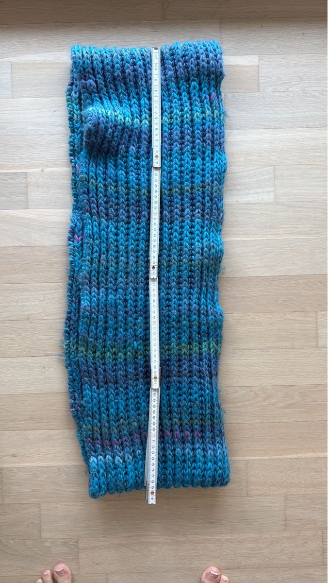 Foulards, Tücher & Schals: Strickschal blau bunt  – Gebraucht aus Zürich von wimper6