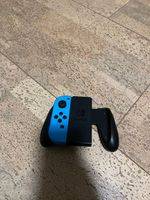 Nintendo Switch Joy-Con Grip - Top Zustand - Neuwertig