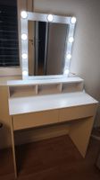 Schminktisch mit LED's