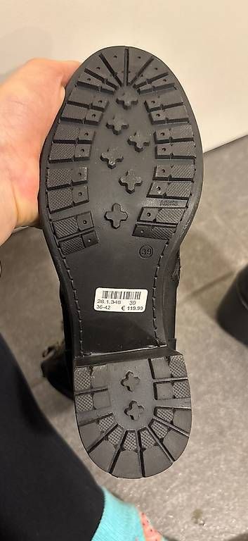 Damenschuhe: Echt-Leder-Boots schwarz Gr. 39 – Gebraucht aus Dübendorf von Cosmea16 2