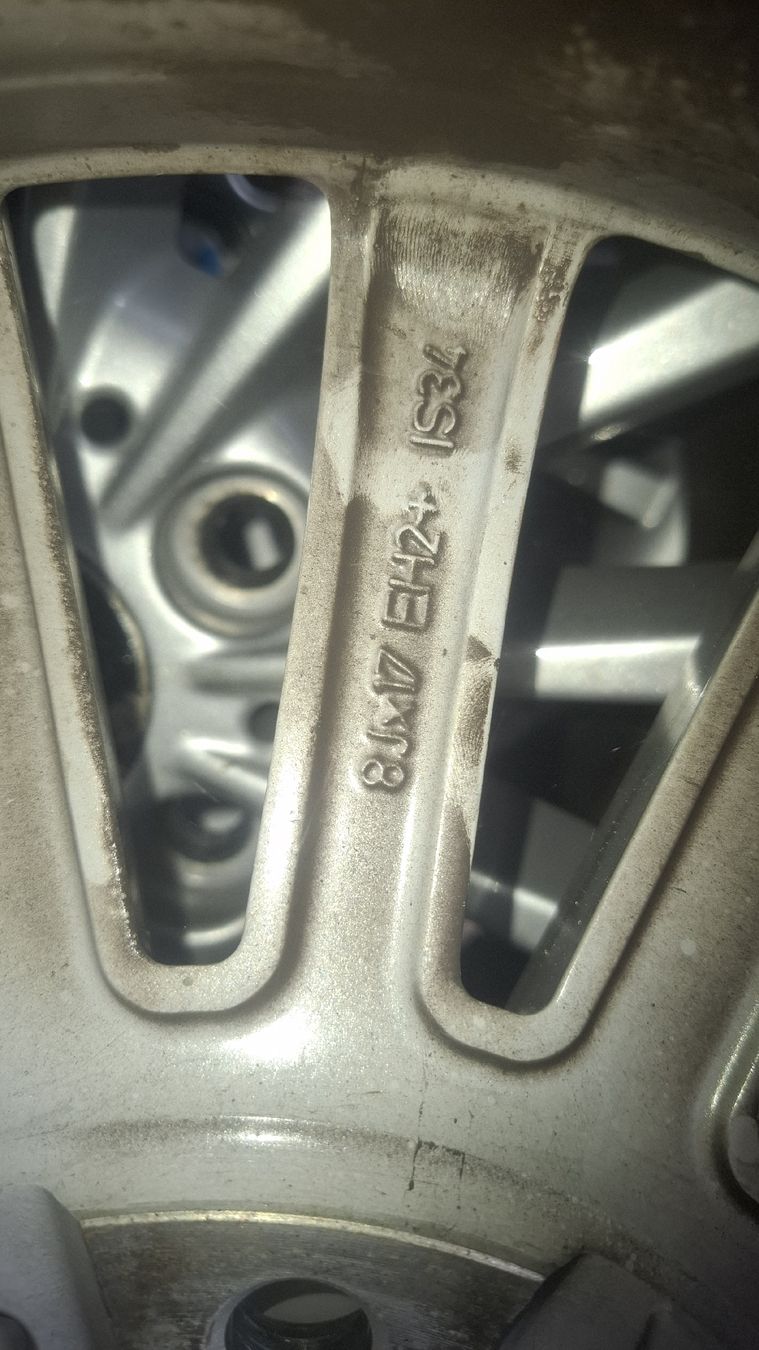 Pneus & Kompletträder: BMW 17 Zoll Winterräder – Gebraucht aus Döttingen von GCSCupertino 4