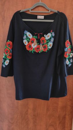 Bestickte Bluse aus der Ukraine, XL-XXL