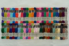 100 Anchor Vintage Knäuel – Baumwolle für Stickerei (Los 11)