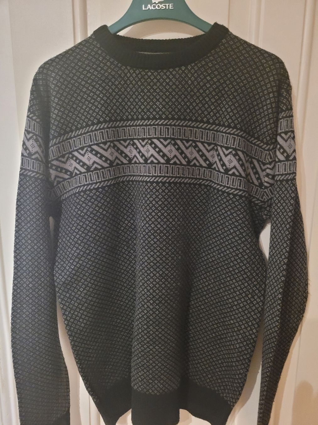 Pullover & Sweatshirts: Strickpullover – Gebraucht aus Brig von RaZu39 1