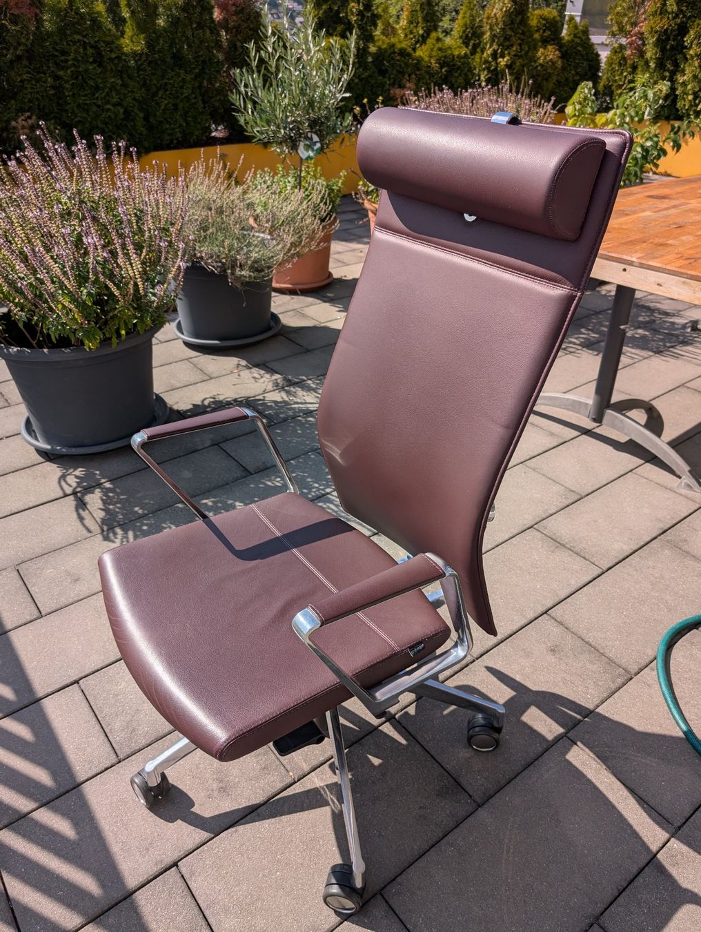 Girsberger Chaises: Girsberger Diagon Executive Chefsessel – D'occasion à Gattikon par DrUndersteer