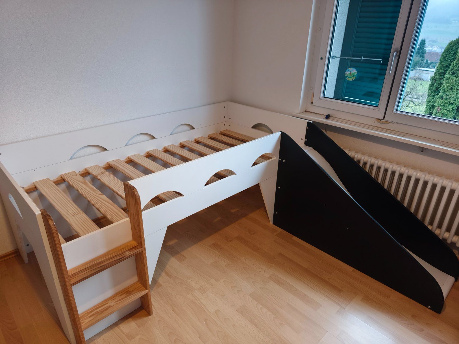 Letti: Vertbaudet Kinderbett Hochbett – Usato da Wangen b. Olten venduto da Sana-05