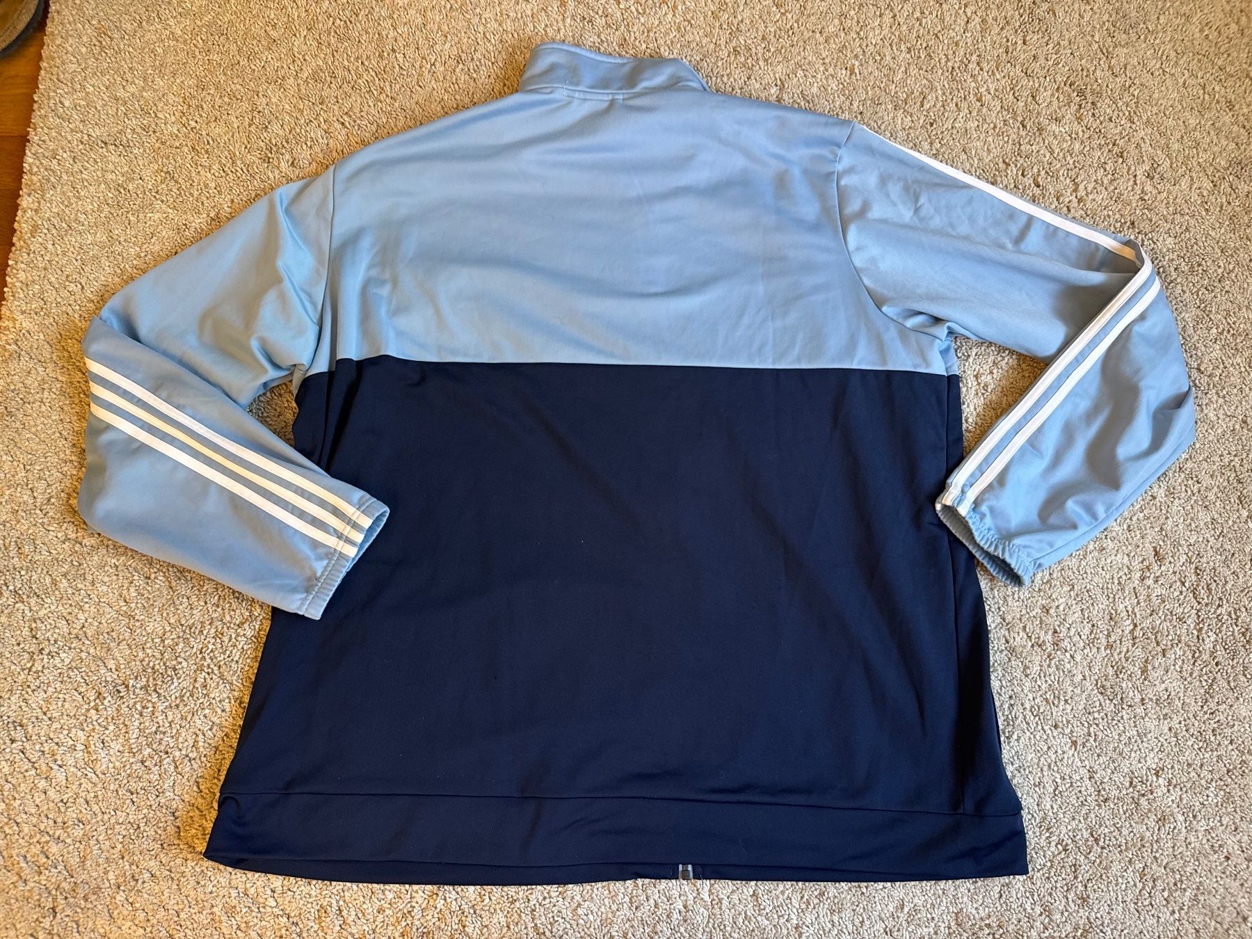Adidas Giacche: Adidas Sportjacke Trainingsjacke – Usato da Basel venduto da olo..ir 4