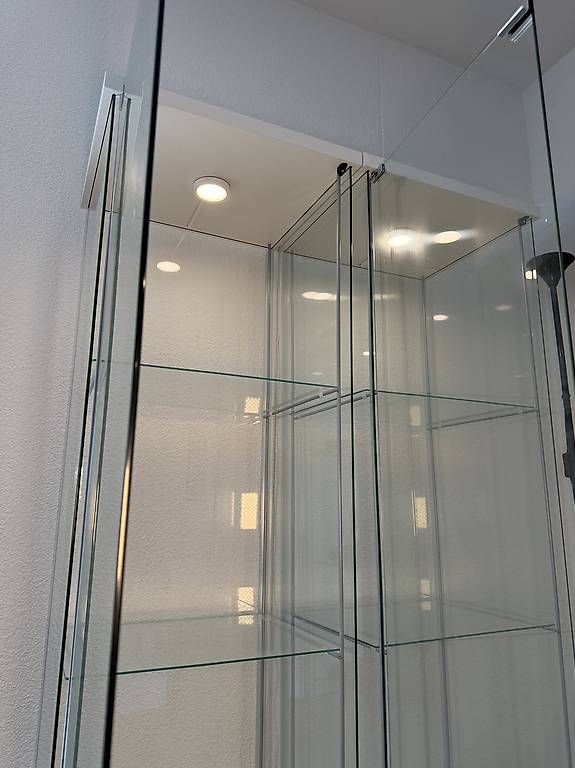 Vitrinen: 2x Ikea Detolf Glasvitrinen – Gebraucht aus Tann von ScottyA 3