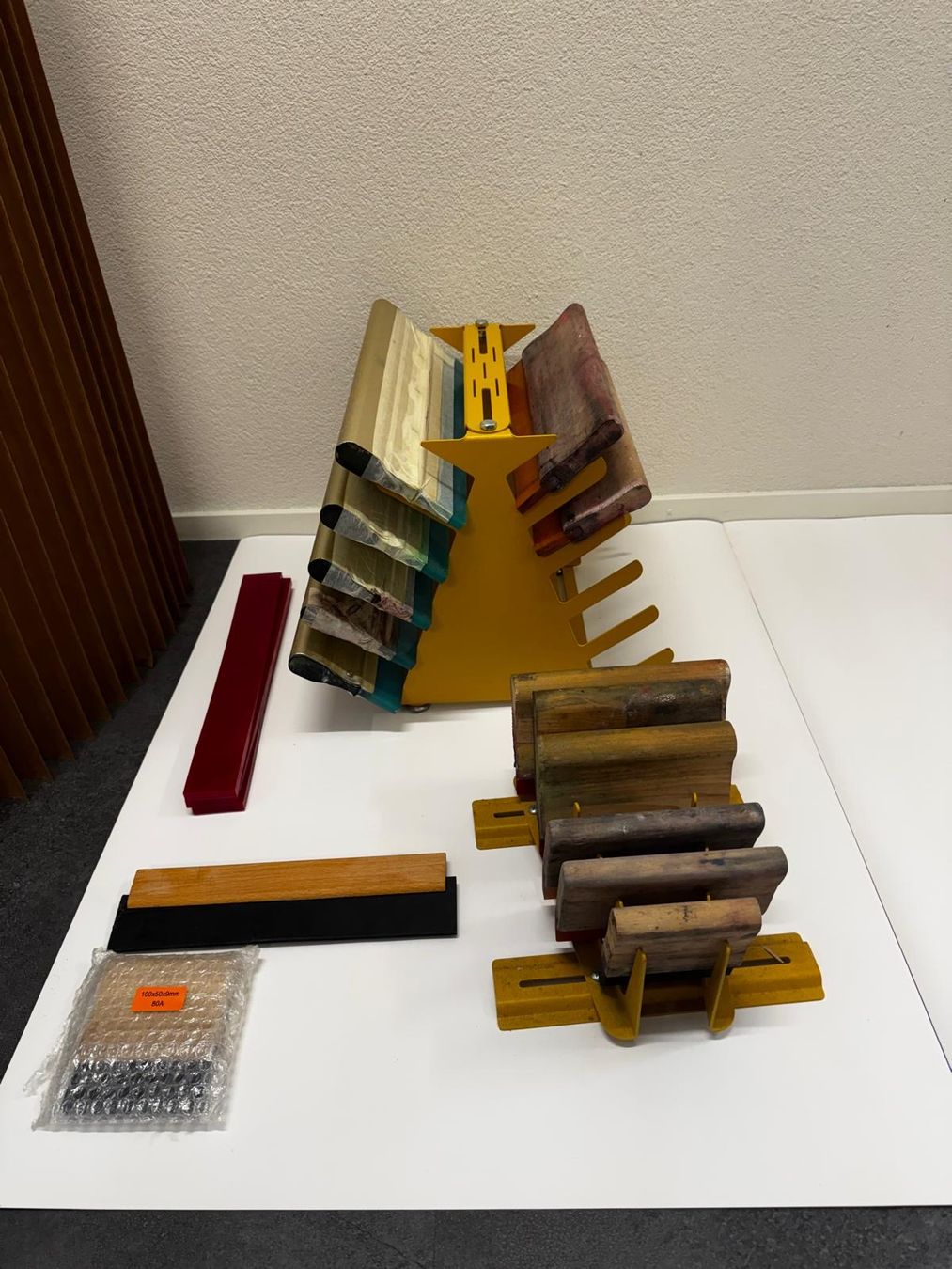 Toutes les machines: Siebdruckkarusell / Siebdruckausstattung – D'occasion à Altstätten SG par CuratedChapter 8