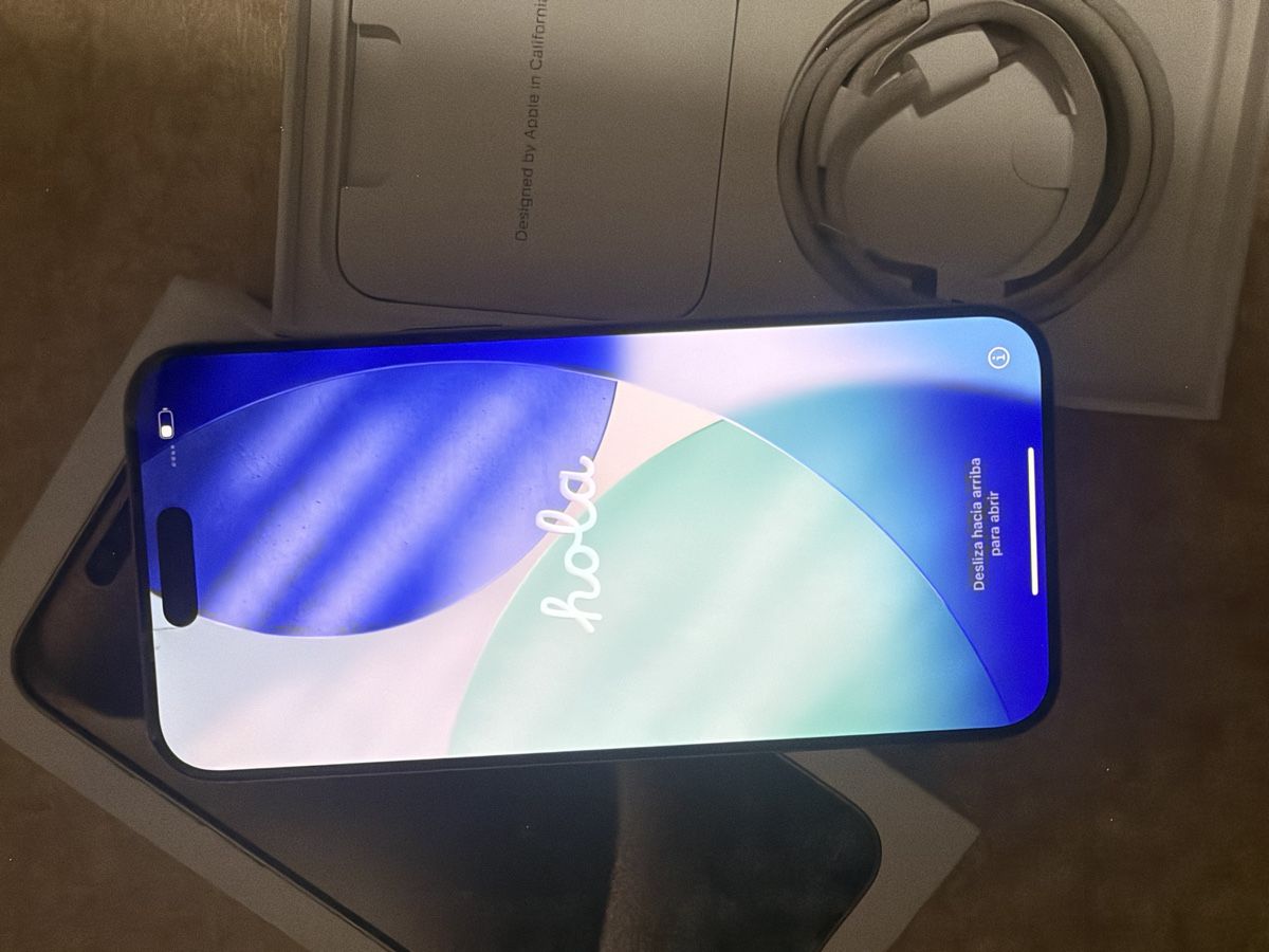 Apple Telefoni cellulari / Smartphones: iPhone 15 Pro max - 256 GB - Natural Titanium – Usato da Altendorf venduto da HivaDM