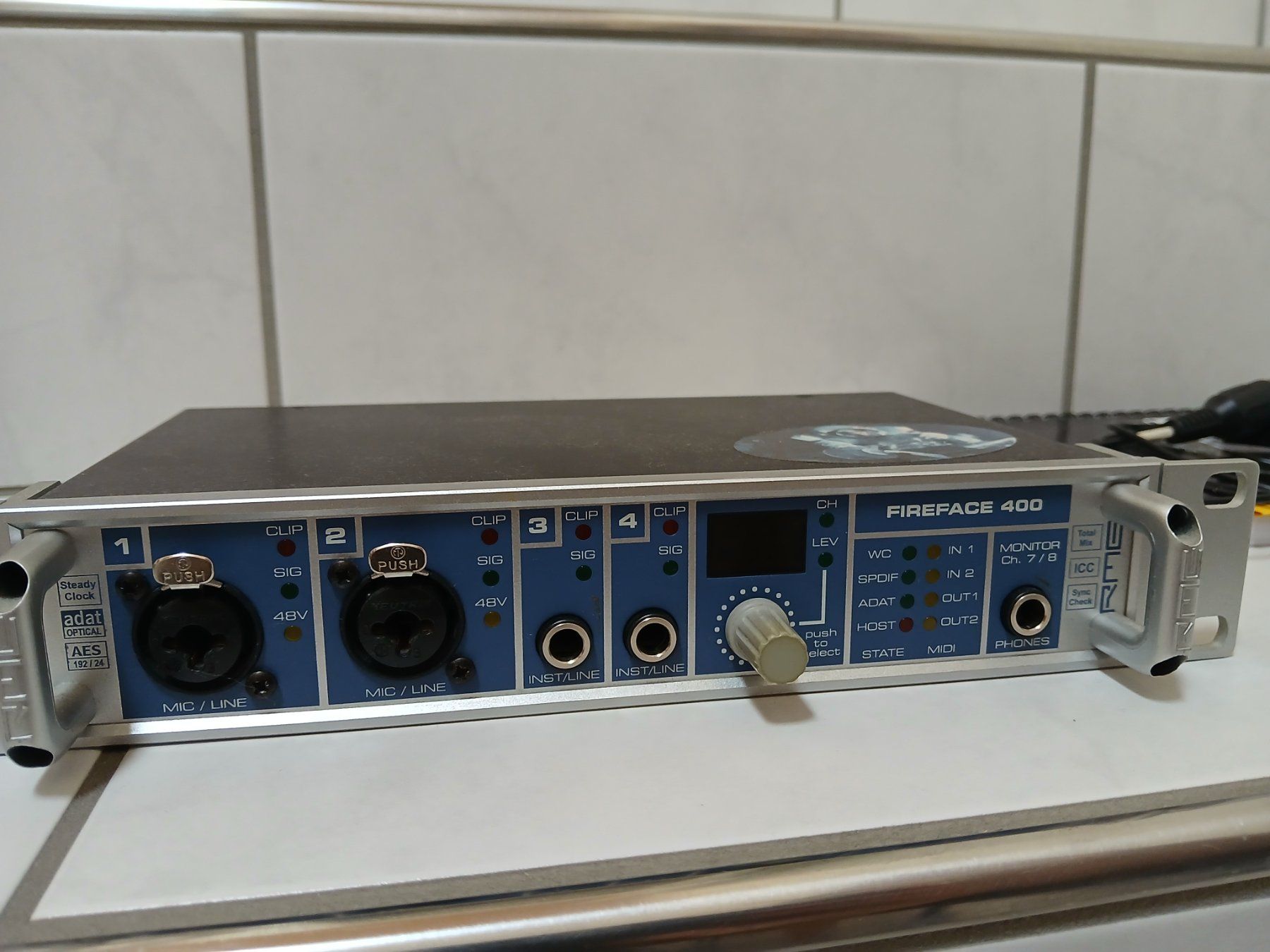 RME Equipement studio: RME Soundkarte Fireface 400 – D'occasion à Turbenthal par enjak