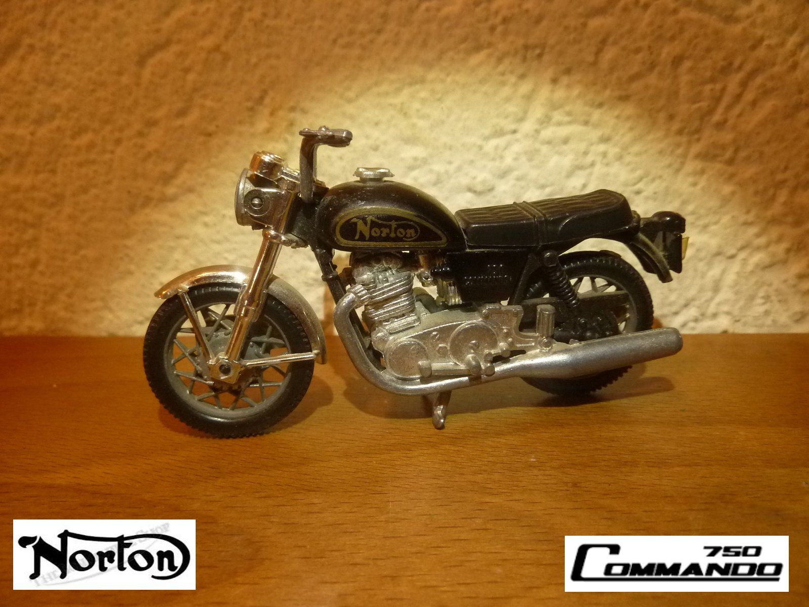Polistil Kit di modellismo & Modellini statici: Norton Commando 750 1976 GT52 Polistil – Usato da Hochfelden venduto da swissice