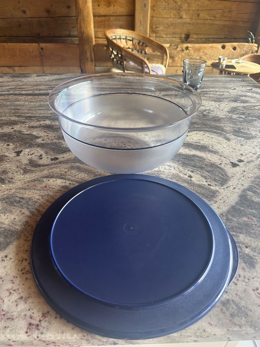 Tupperware Recipients et similaires: Tupperware saladier – Neuf (Voir description) à Val-d'Illiez par Dombou 1