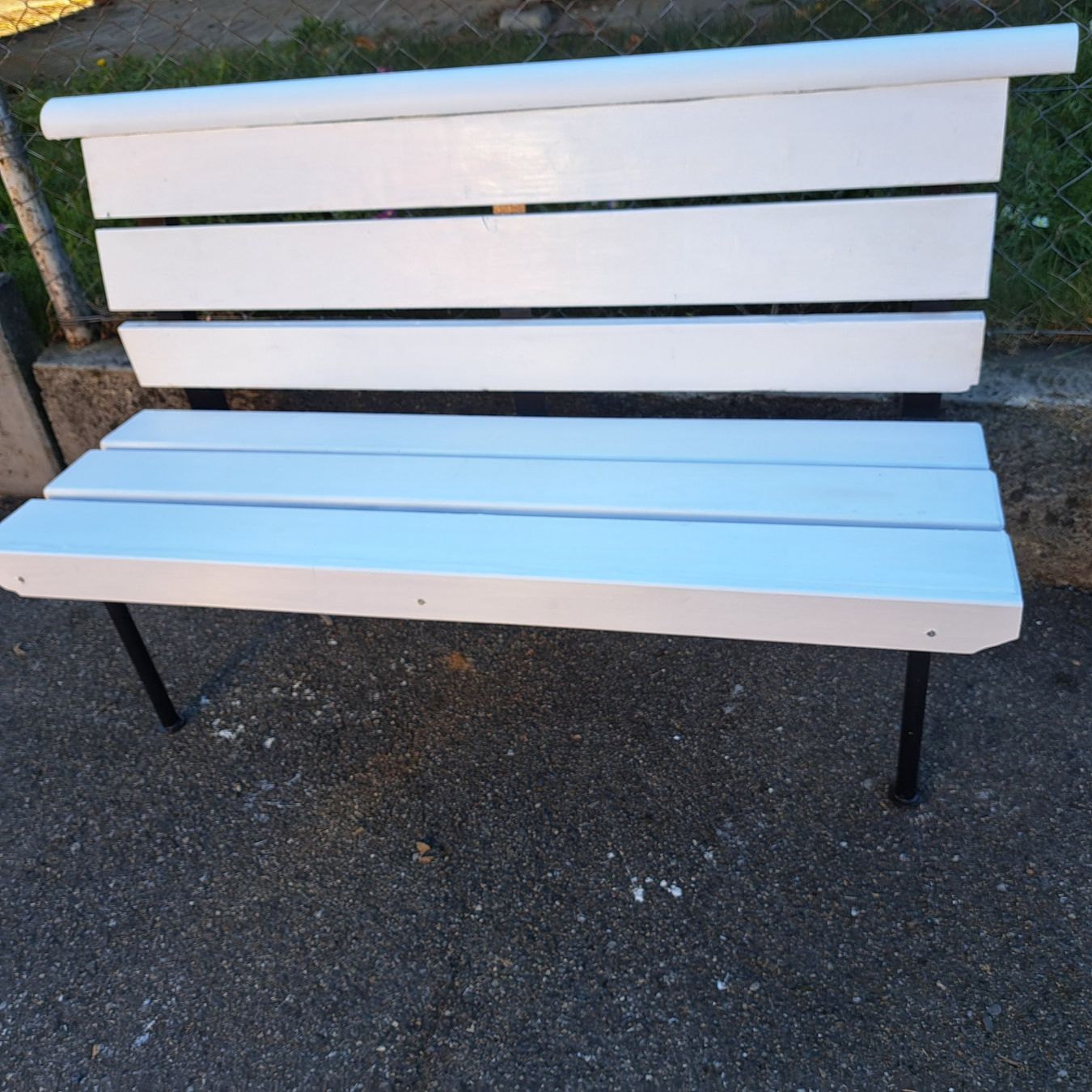Panchine: huebsche gartenbank robust – Nuovo (secondo la descrizione) da Benzenschwil venduto da 007tinu