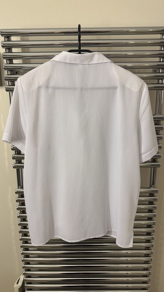 Camicette: Bluse Kurzarm Weiss Grösse 44 Kingfield  – Usato da Ettingen venduto da slg_4107 3