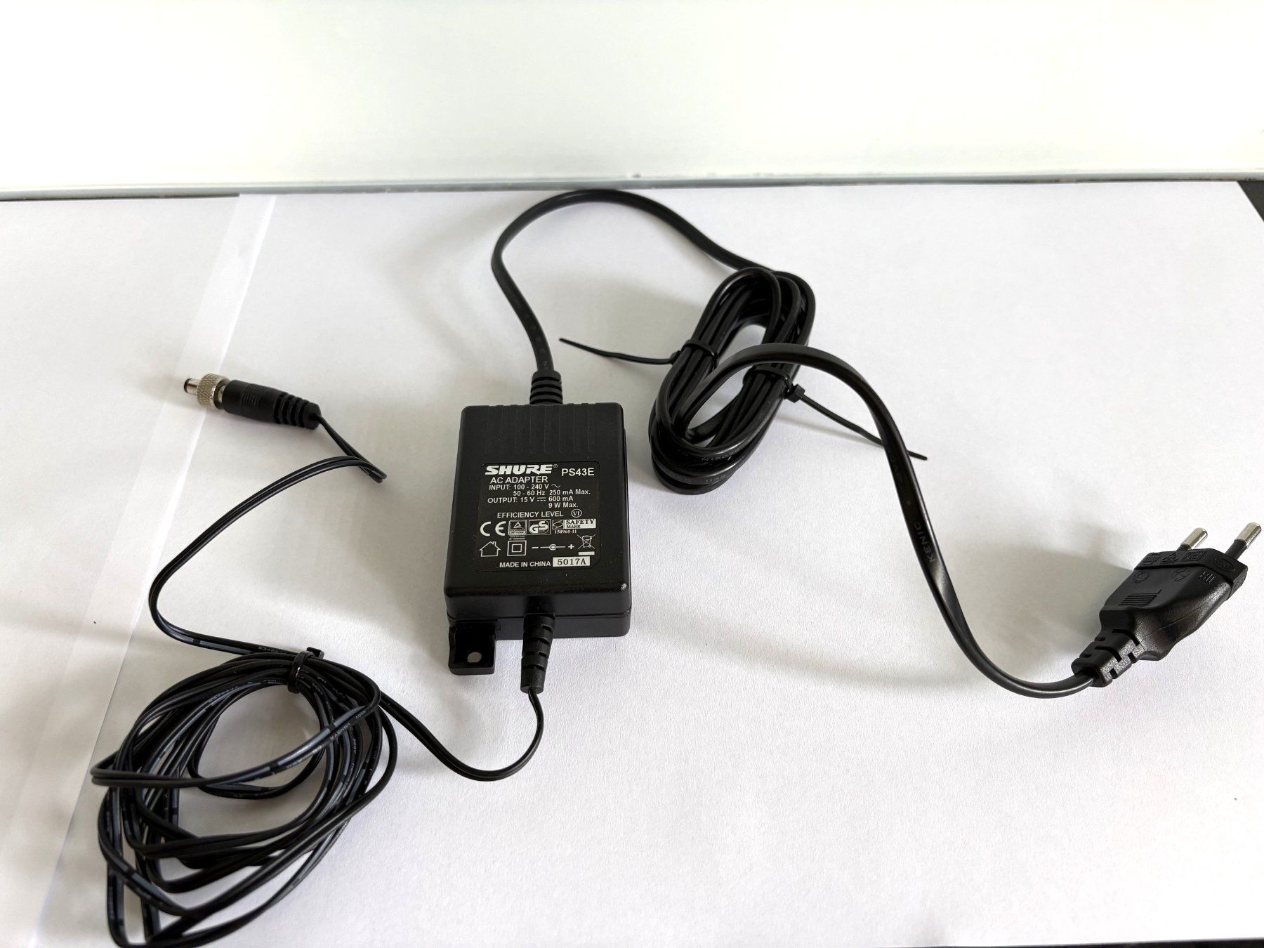 Shure Microfoni: Shure GLXD24/ SM58 original verpackt – Usato da Aarwangen venduto da Chieko123 7