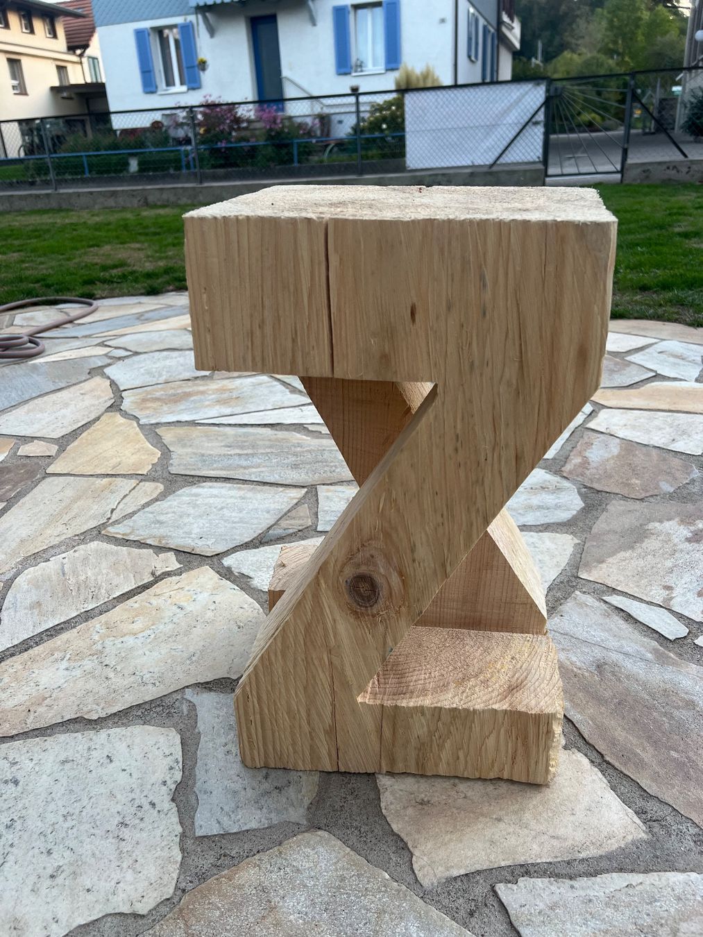 Tabourets: Holz Hocker – D'occasion à Rüegsauschachen par luk_h5tw