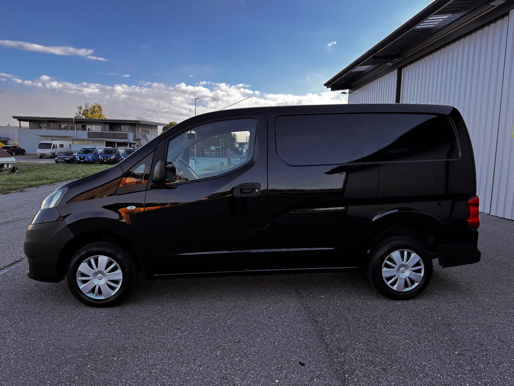 Nissan Véhicules utilitaires: Nissan NV200 – D'occasion à Niederbipp par hajabo 2