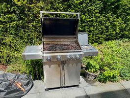 Gasgrill NAPOLEON Triumph 495