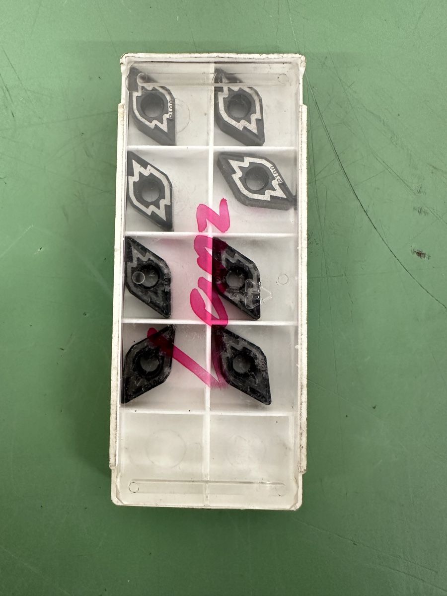 Tutti gli attrezzi: SECO Inserts, Dreheinsatz DNMG 332-M3 TP100. – Nuovo (secondo la descrizione) da Aarberg venduto da SNMachines 2