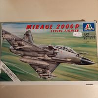 1562   Dassault Mirage 2000 D    Italeri 023