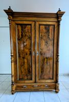 Wandschrank Nussbaum sehr guter Zustand
