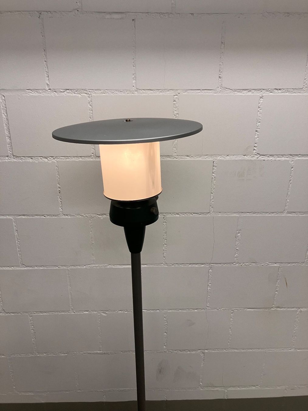 Lampade & Luci: Gaslaterne Campinggaz inkl. Flasche – Usato da Wil AG venduto da Kirsche1 1