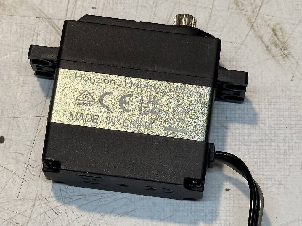 Spektrum RC Modellbau: NEUES Spektrum S665 High Torque Servo – Gebraucht aus Gümligen von carat_kid 2