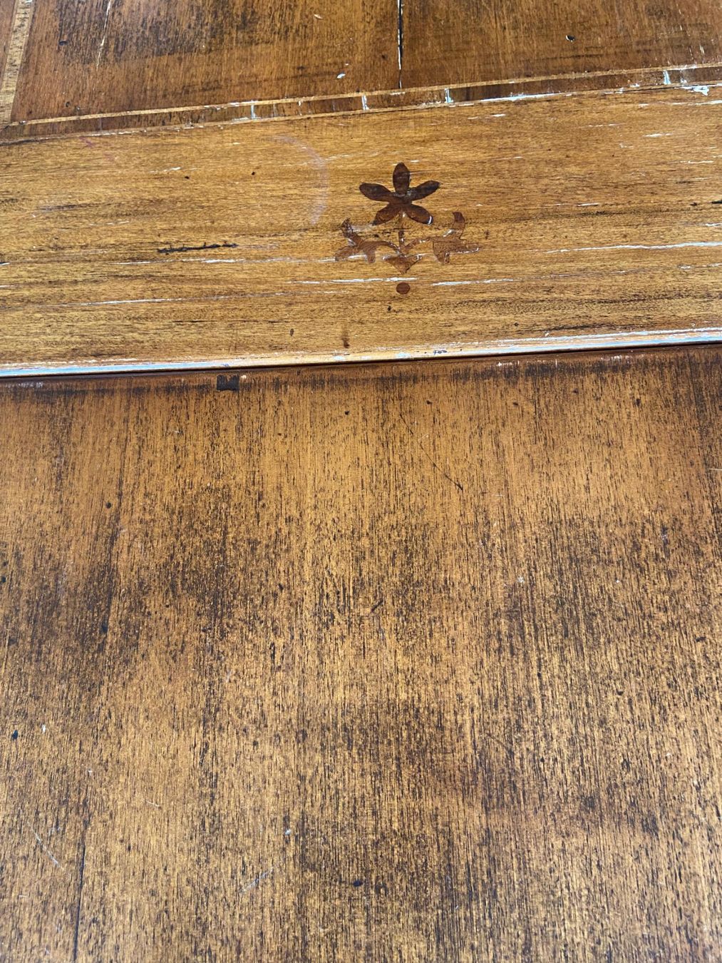 Tavoli: Table en noyer massif rectangulaire avec 2 rallonges – Usato da St-Blaise venduto da Tsvcb 2