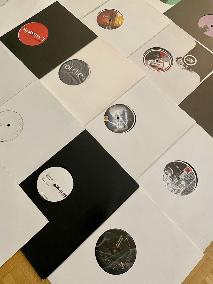 Schallplatten: Vinylsammlung Techno Minimal House – Gebraucht aus Möhlin von Devilspunchbowl 4