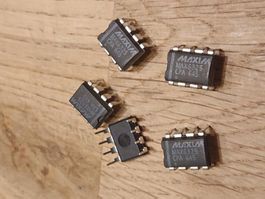 5 Stk IC Spannungsreferenz 2.5V - MAX6325CPA+ von Maxim