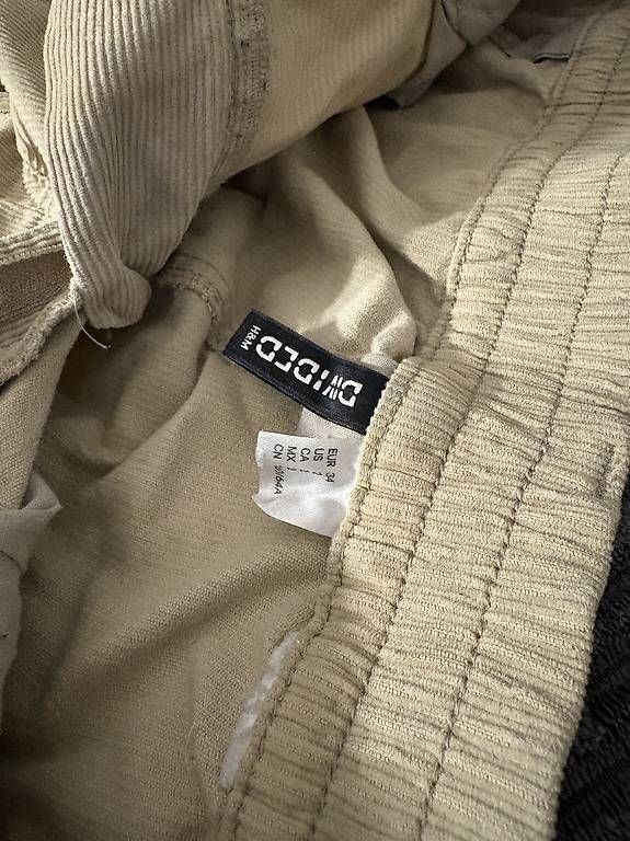 Pantaloni: Cargo Pants – Usato da Lengnau AG venduto da rockzipfel 2