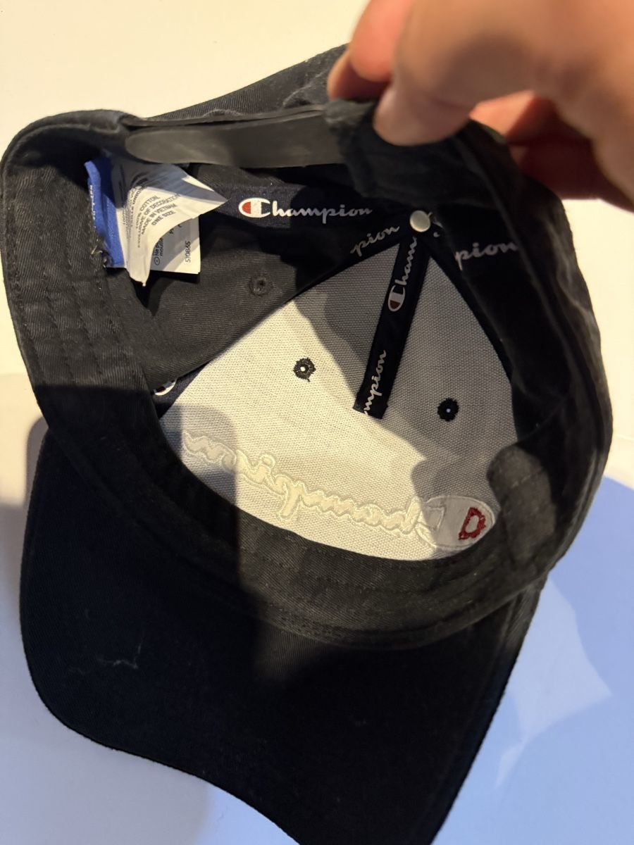 Copricapi, berretti & cappellini: Champion Cap  – Usato da Rodersdorf venduto da Everything.ch 1