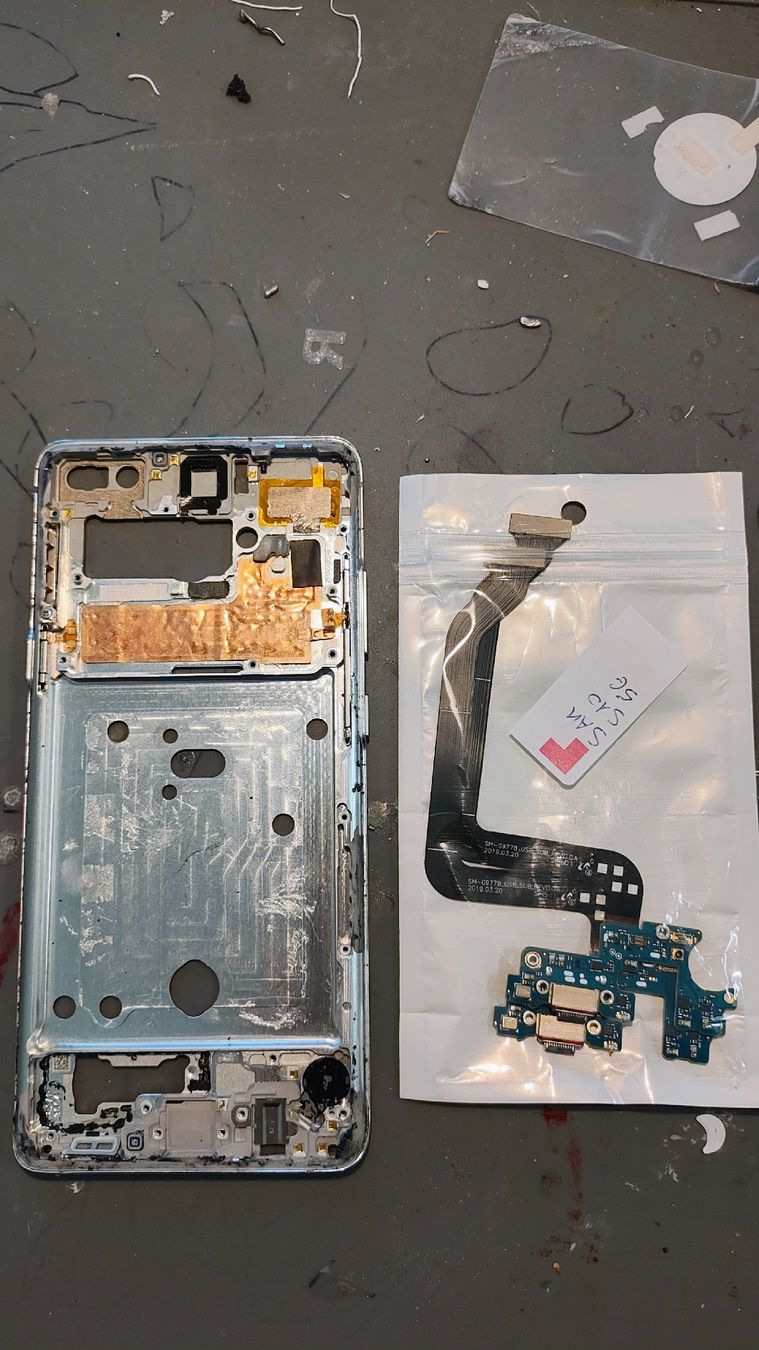 Samsung Telefoni cellulari / Smartphones: samsung galaxy s10 5g – Difettoso da Courroux venduto da cap_s8kw