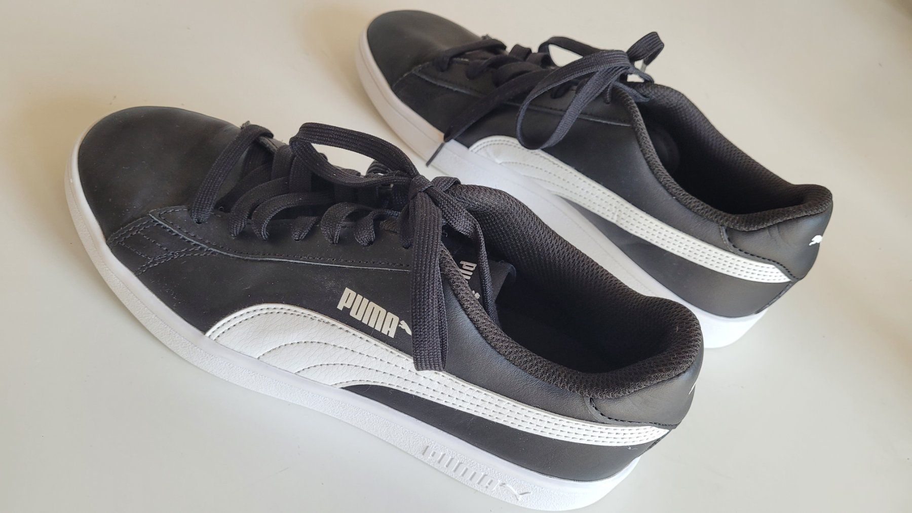 Puma Scarpe da uomo: Puma Smash V2 L Sneaker Grösse 41 – Usato da Nottwil venduto da Sunshine0_1 1