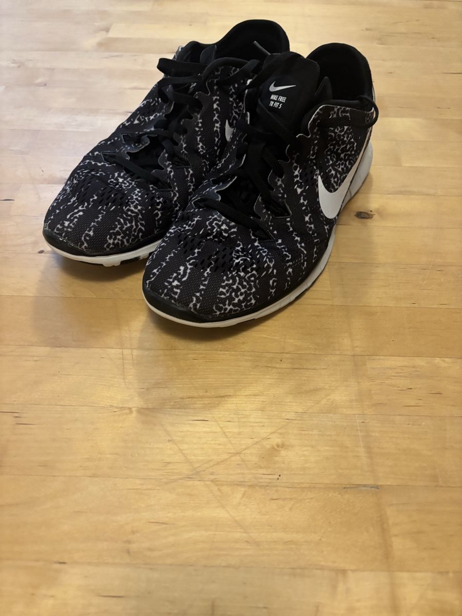 Nike Herrenschuhe: Nike Sneaker – Gebraucht aus Celerina von Heli87