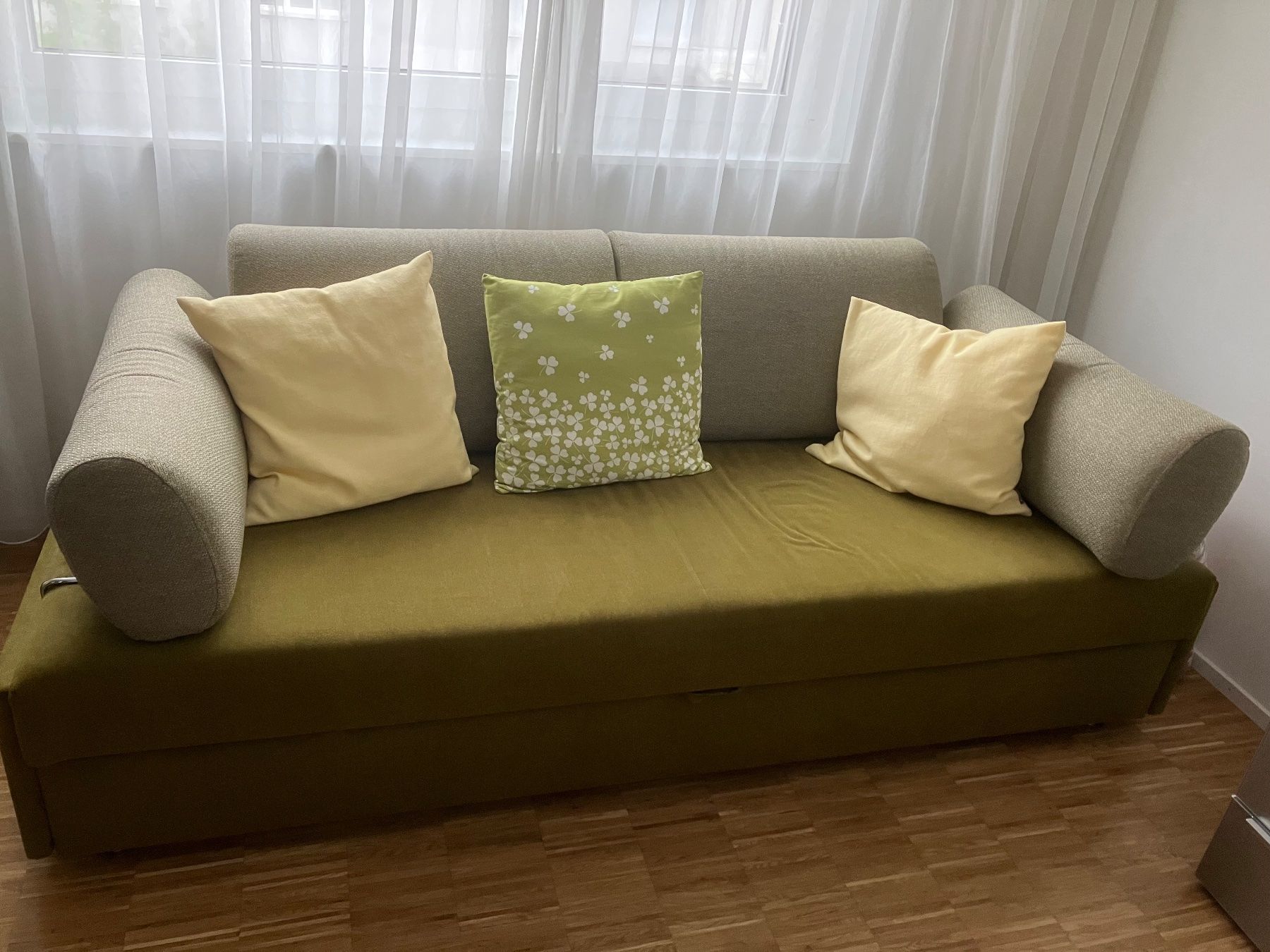 Sofas: Design Sofa / Gästebett – Gebraucht aus Basel von rhrun
