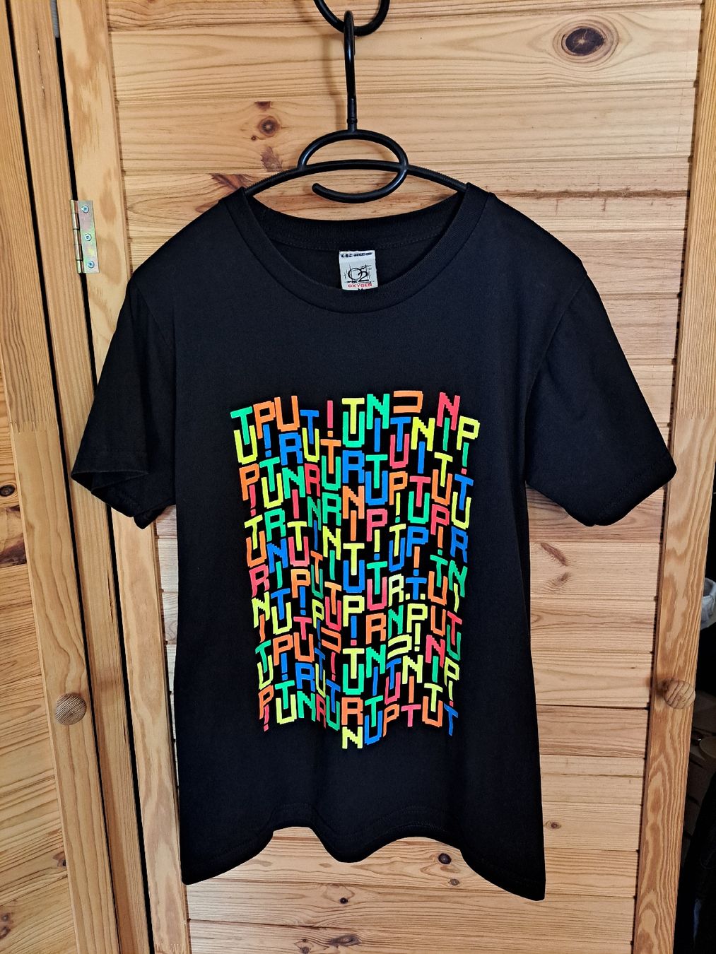 T-Shirts: Schwarzes O2 Oxygen T-Shirt, Grösse M – Gebraucht aus Rafz von MuriFinn